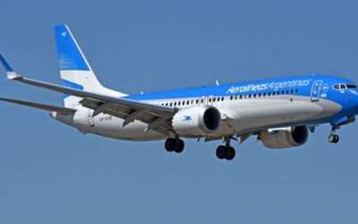 El Gobierno Nacional elimina la obligación de contratar con Aerolíneas Argentinas vuelos oficiales